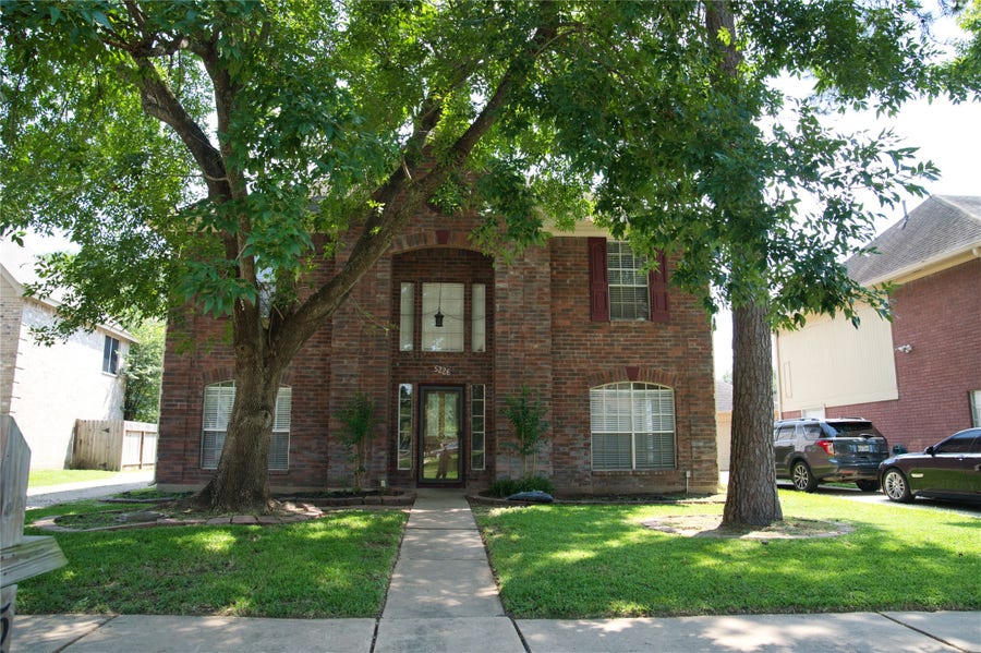 Property photo for 5226 Prairie Creek Drive, Houston, TX