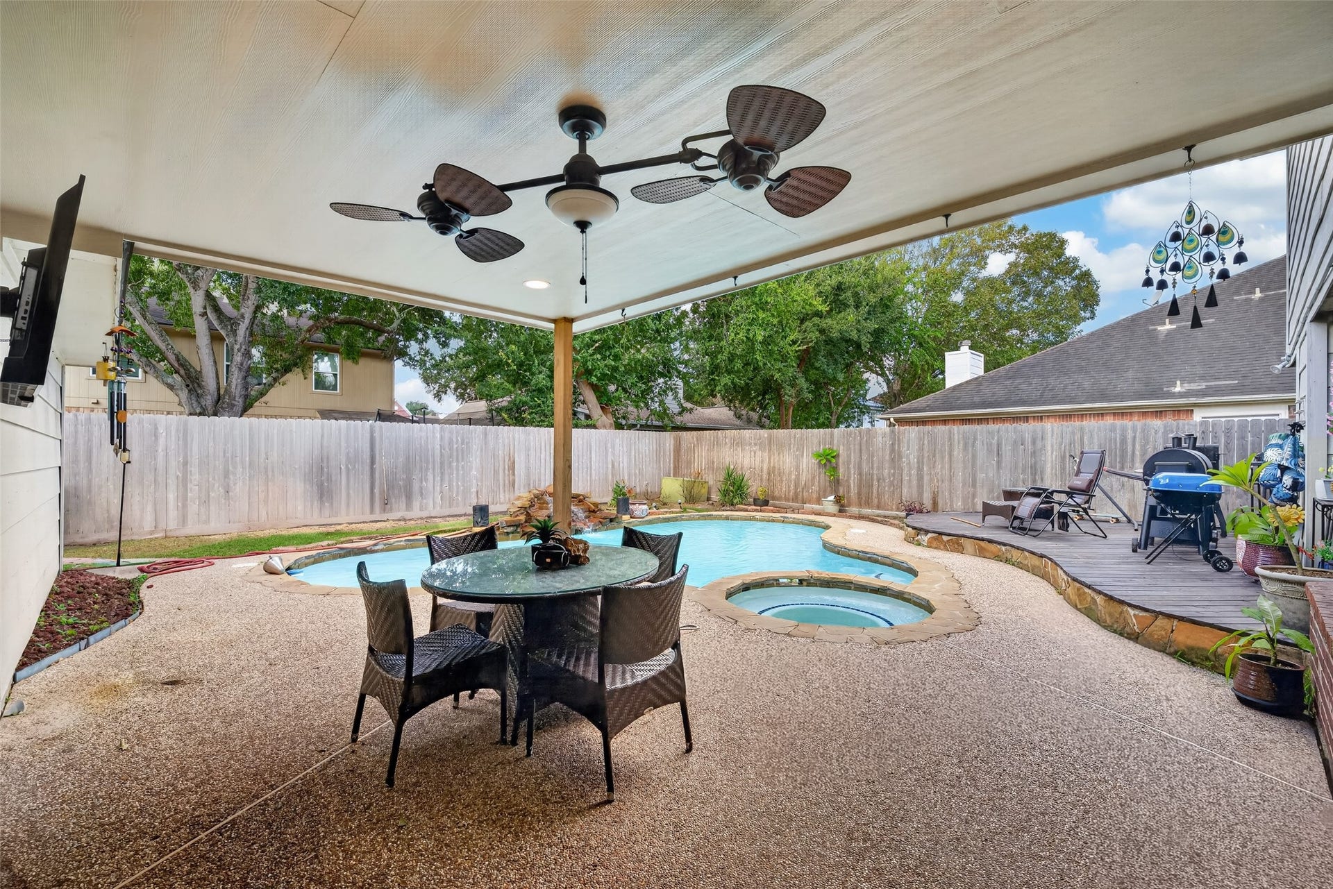 1245 Fawn Valley Drive, League City, TX 77573 1245 Fawn Valley Drive, League City, TX 77573