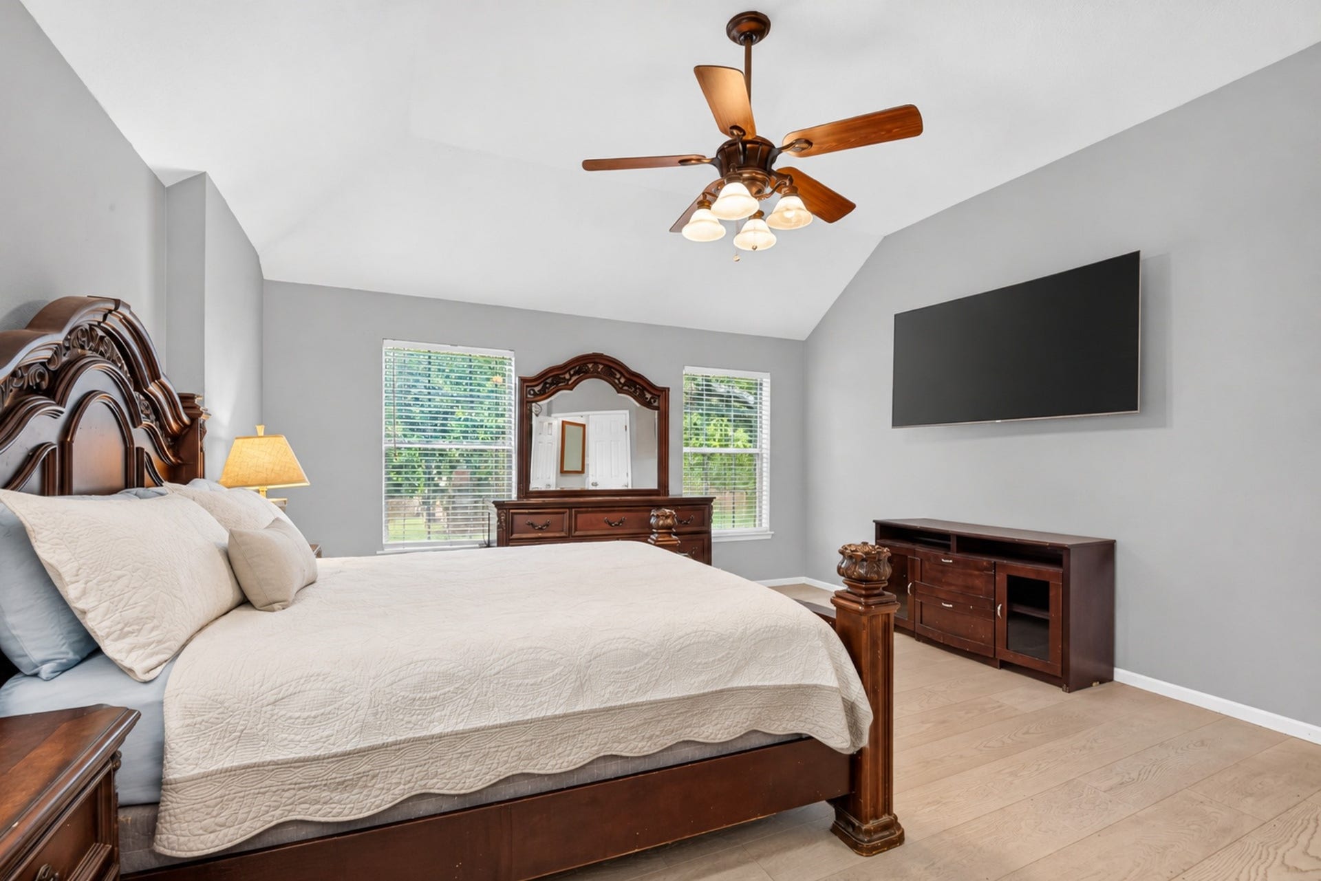 1245 Fawn Valley Drive, League City, TX 77573 1245 Fawn Valley Drive, League City, TX 77573