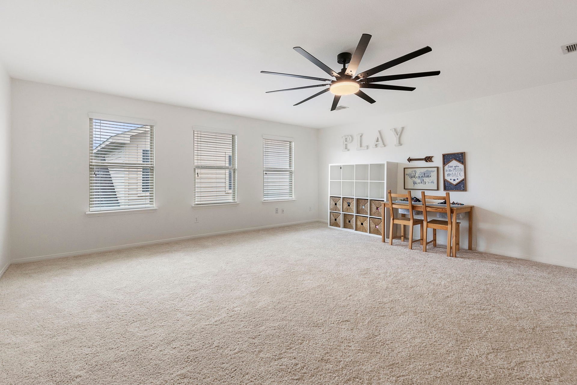 22810 Dale River Road, Tomball, TX 77375 The entire upstairs has brand new carpet.