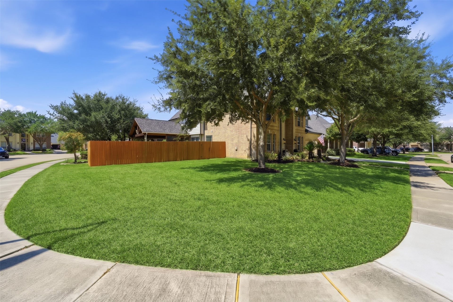 2710 Golden Larch Drive, Katy, TX 77494 2710 Golden Larch Drive, Katy, TX 77494