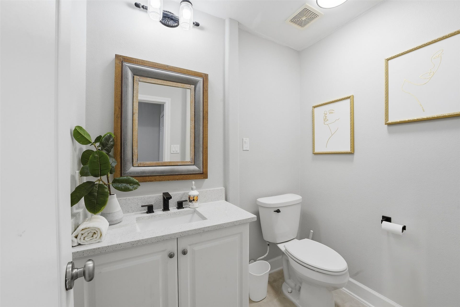 2710 Golden Larch Drive, Katy, TX 77494 Powder bath on the first floor.