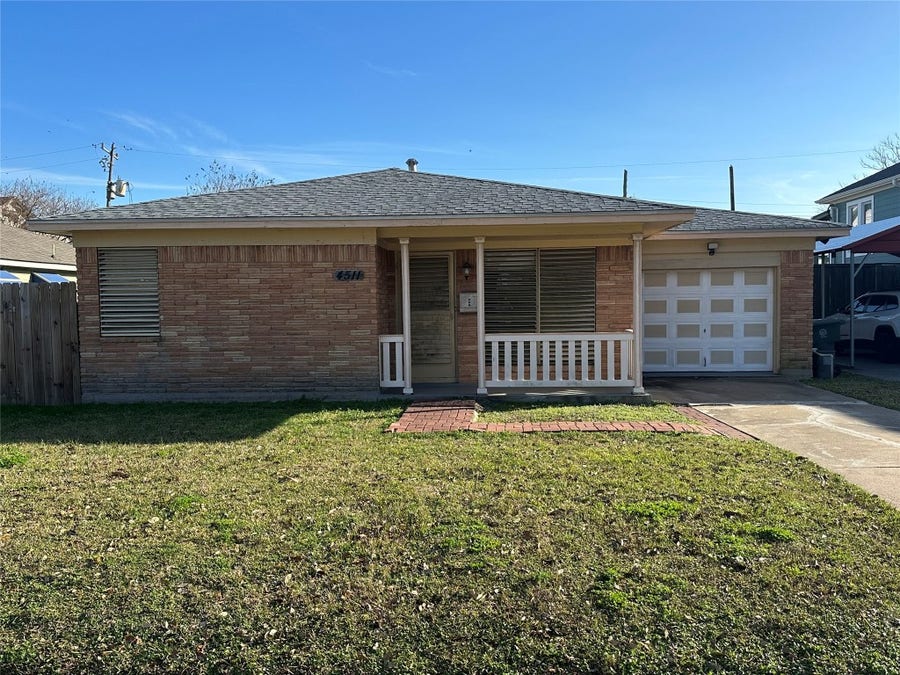 Property photo for 4511 Avenue R 1/2, Galveston, TX