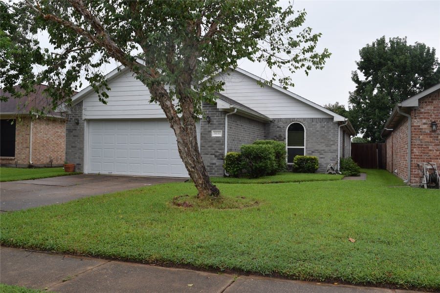 Property photo for 18130 Beaverdell Drive, Tomball, TX