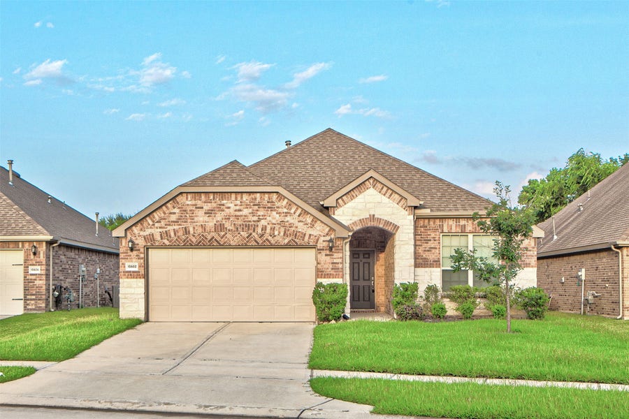 Property photo for 15602 Summer Maple Trail, Cypress, TX