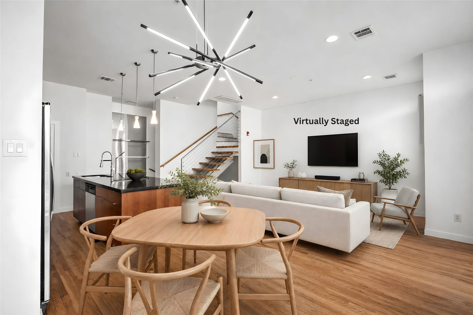 5712 Winsome Lane, #5, Houston, TX 77057 ***Virtually staged to show the room's potential when furniture is added.***