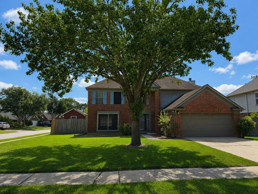 Property photo for 3901 Spring Garden Drive, Pearland, TX
