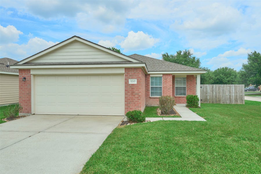 Property photo for 4243 Medina River Loop, Spring, TX