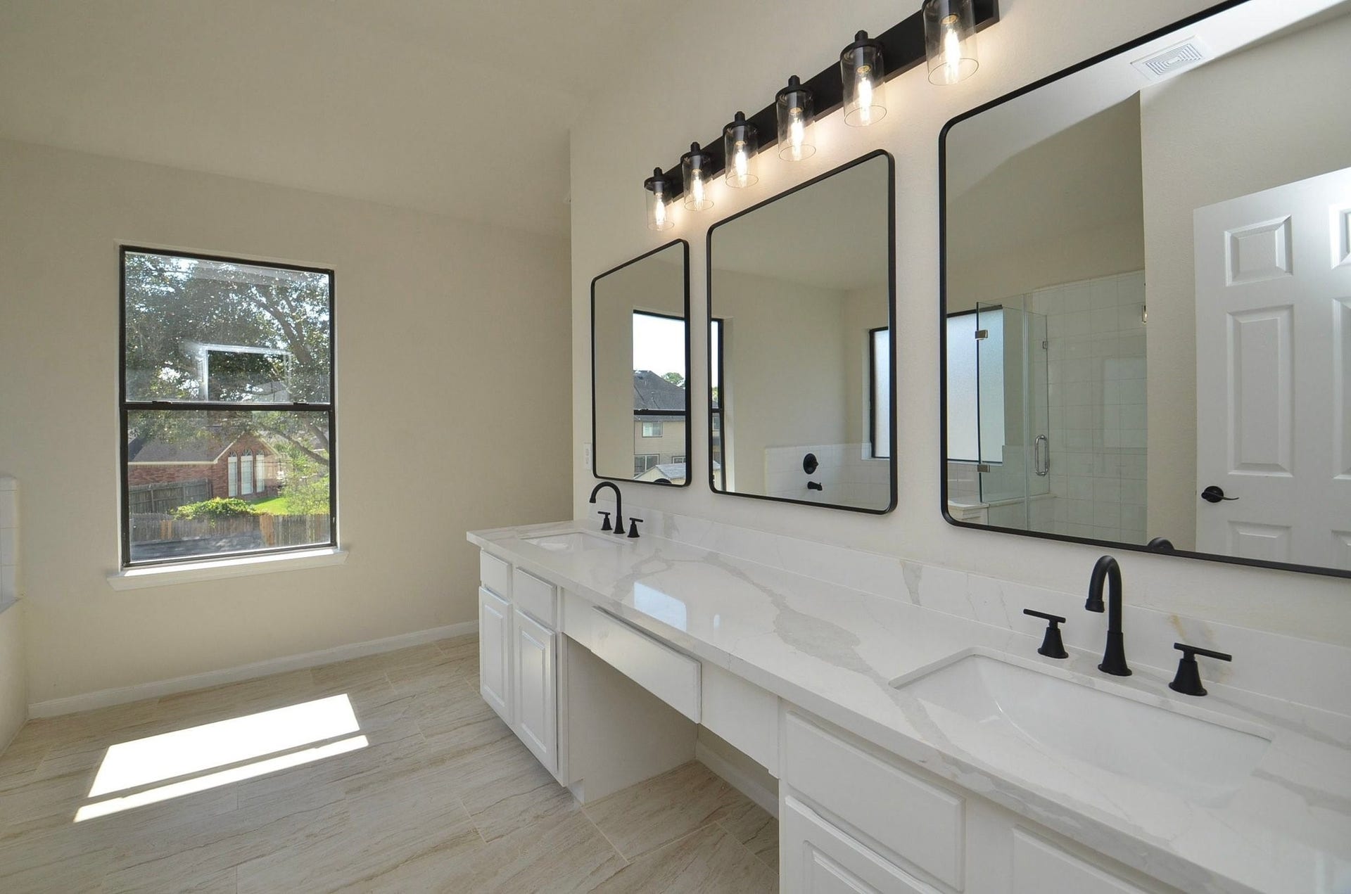 3339 Antelope Hills Drive, Missouri City, TX 77459 3339 Antelope Hills Drive, Missouri City, TX 77459