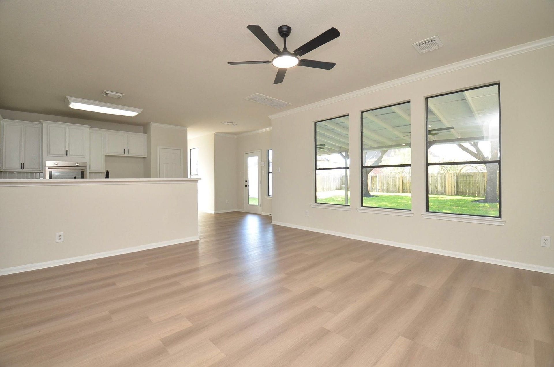 3339 Antelope Hills Drive, Missouri City, TX 77459 3339 Antelope Hills Drive, Missouri City, TX 77459