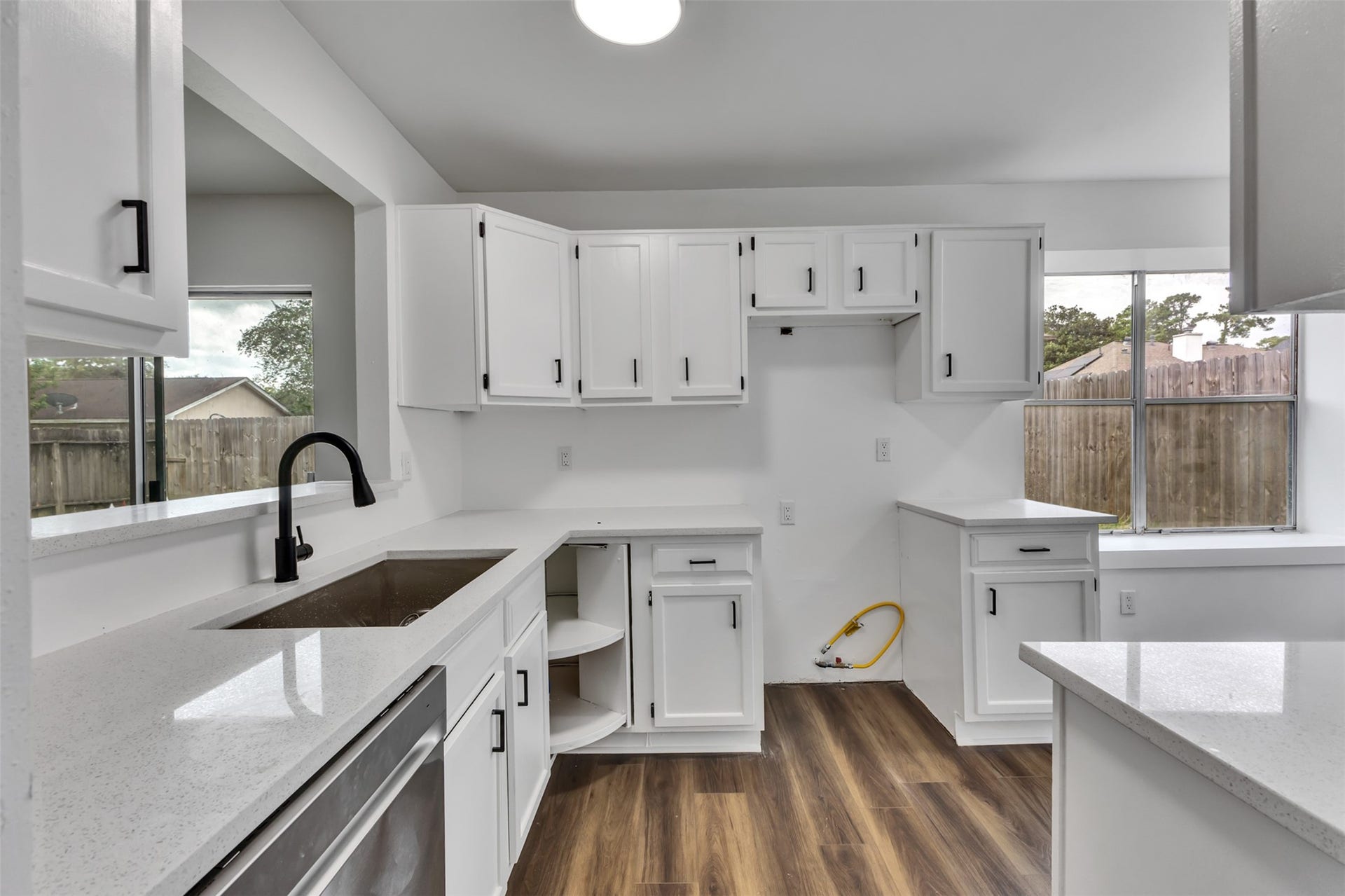 23211 Timberbrook Drive, Spring, TX 77373 Updated Kitchen