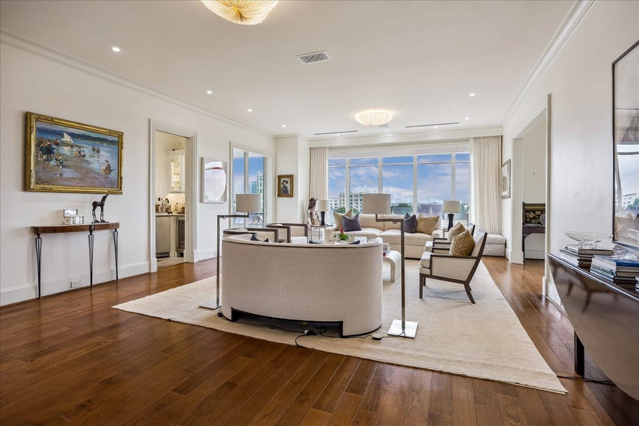Property photo for 2121 Kirby Drive, #4NE, Houston, TX