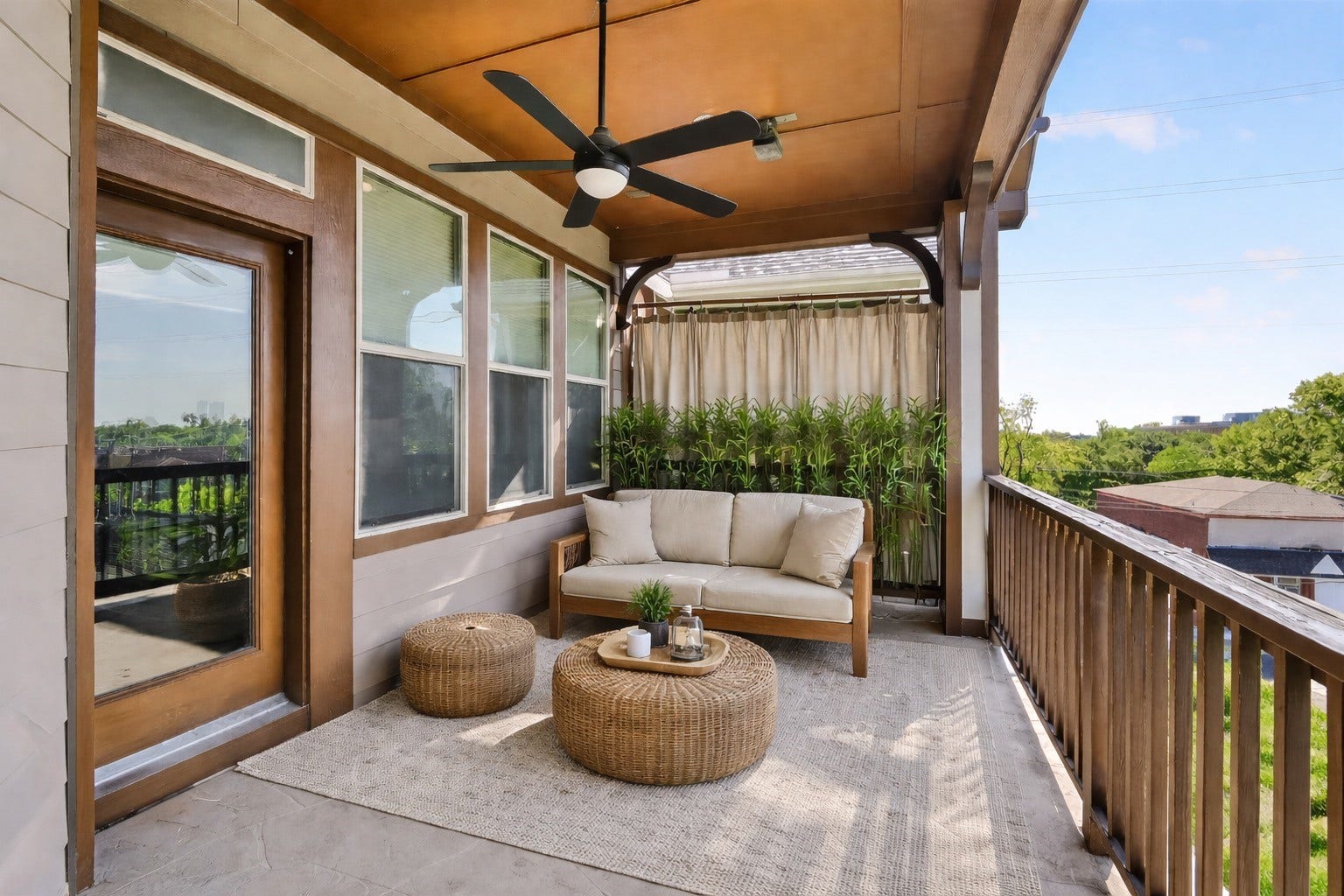 816 Yale Street, #C, Houston, TX 77007 This image has been virtually staged.