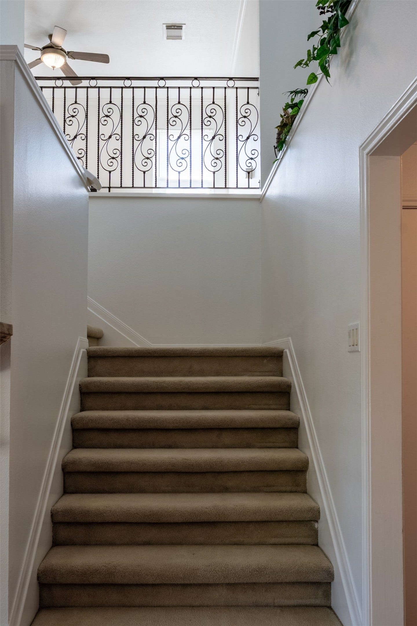 2402 Featherton Court, Sugar Land, TX 77478 2402 Featherton Court, Sugar Land, TX 77478