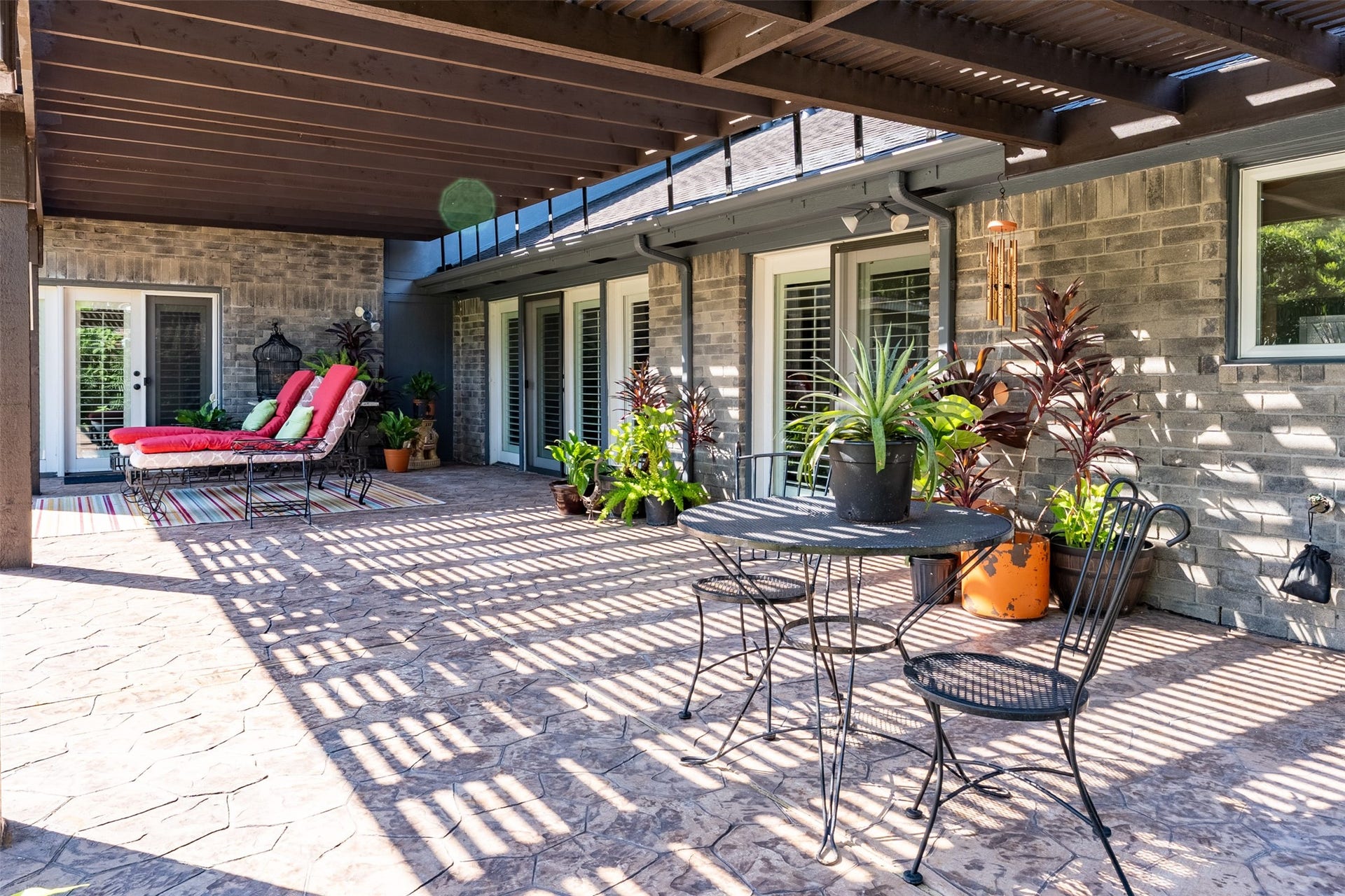 2402 Featherton Court, Sugar Land, TX 77478 2402 Featherton Court, Sugar Land, TX 77478
