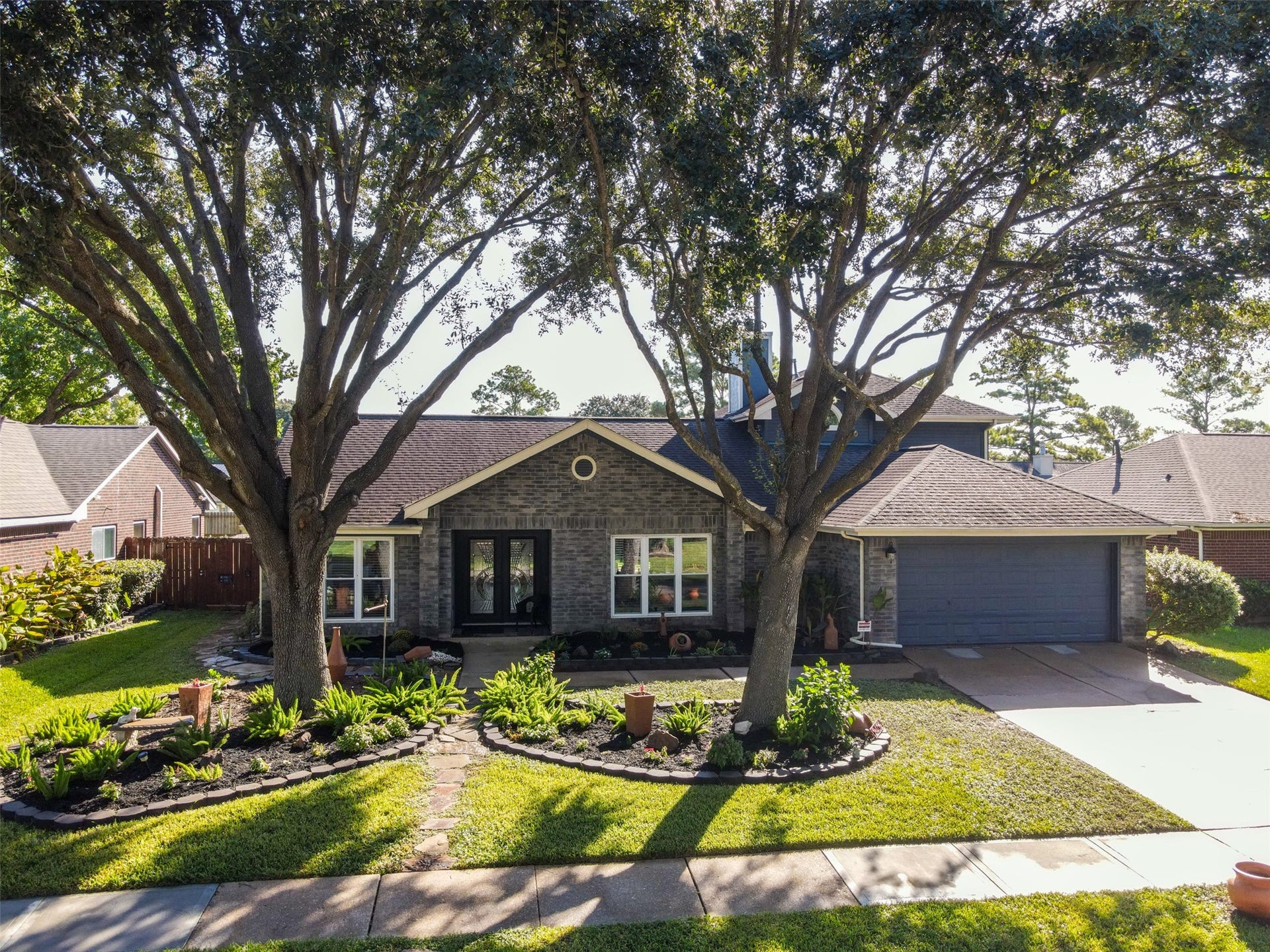 2402 Featherton Court, Sugar Land, TX 77478 2402 Featherton Court, Sugar Land, TX 77478