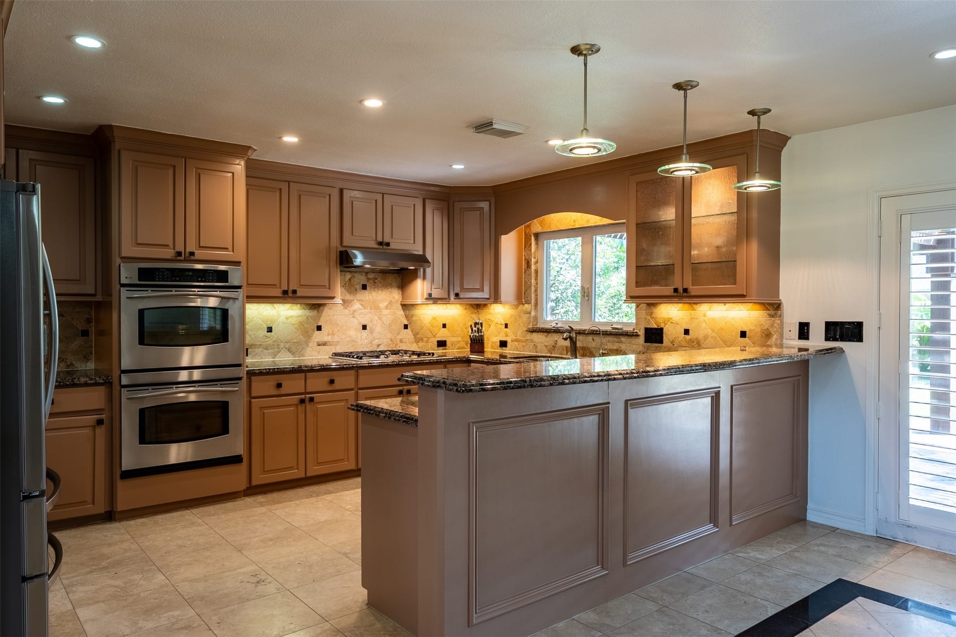 2402 Featherton Court, Sugar Land, TX 77478 2402 Featherton Court, Sugar Land, TX 77478