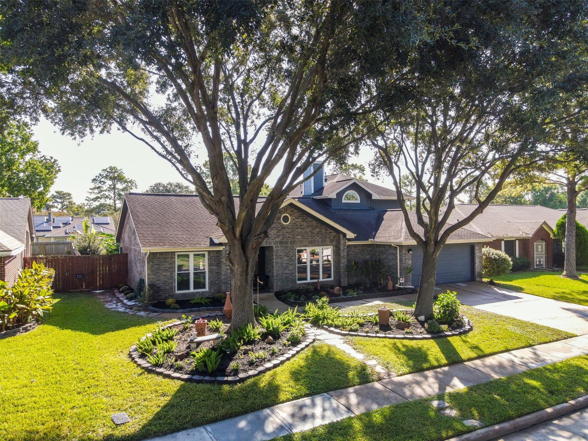 2402 Featherton Court, Sugar Land, TX 77478 2402 Featherton Court, Sugar Land, TX 77478