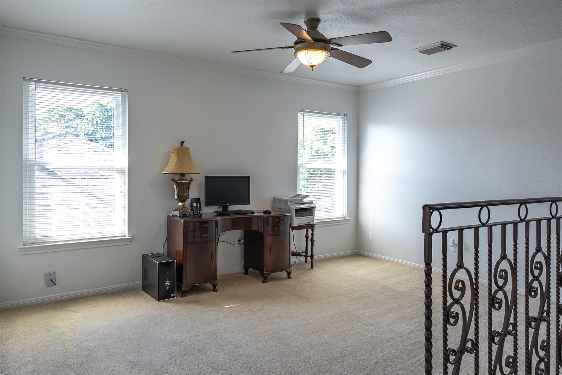 2402 Featherton Court, Sugar Land, TX 77478 Upstairs Gameroom