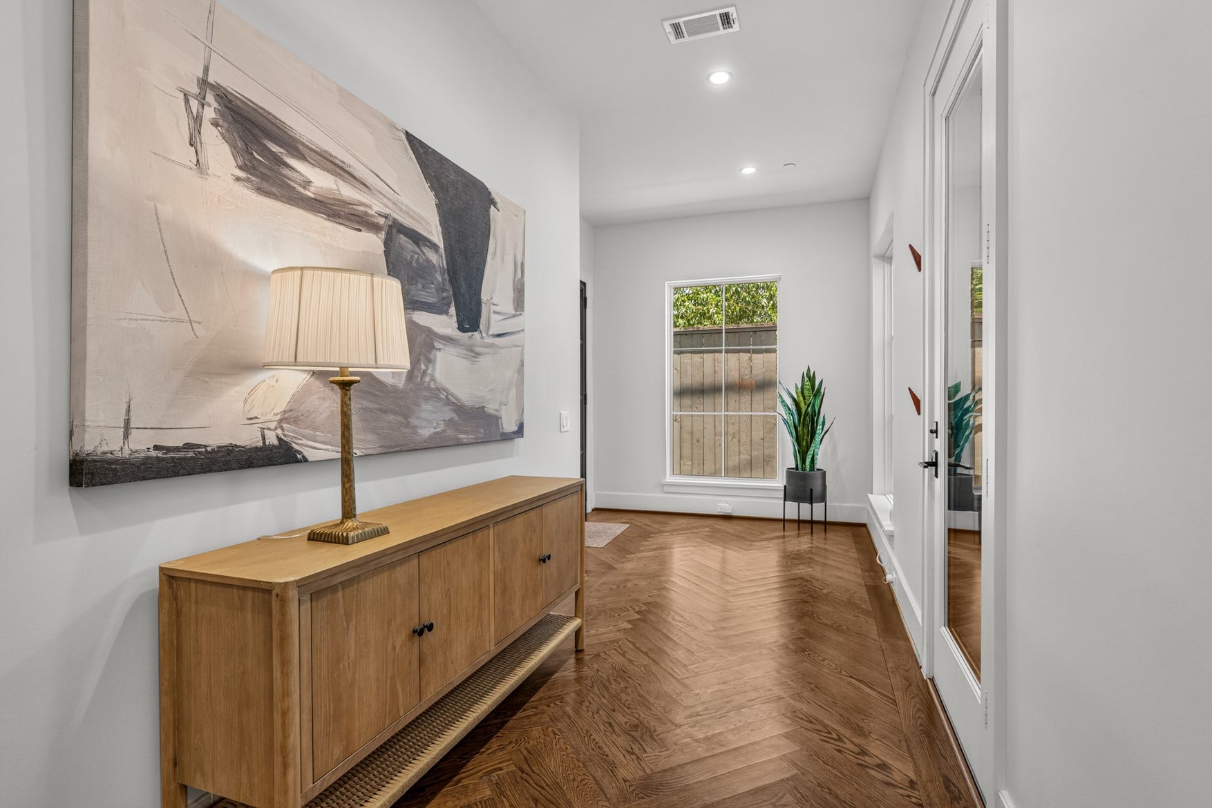 2328 Bissonnet Street, Houston, TX 77005 Beautiful herringbone entry