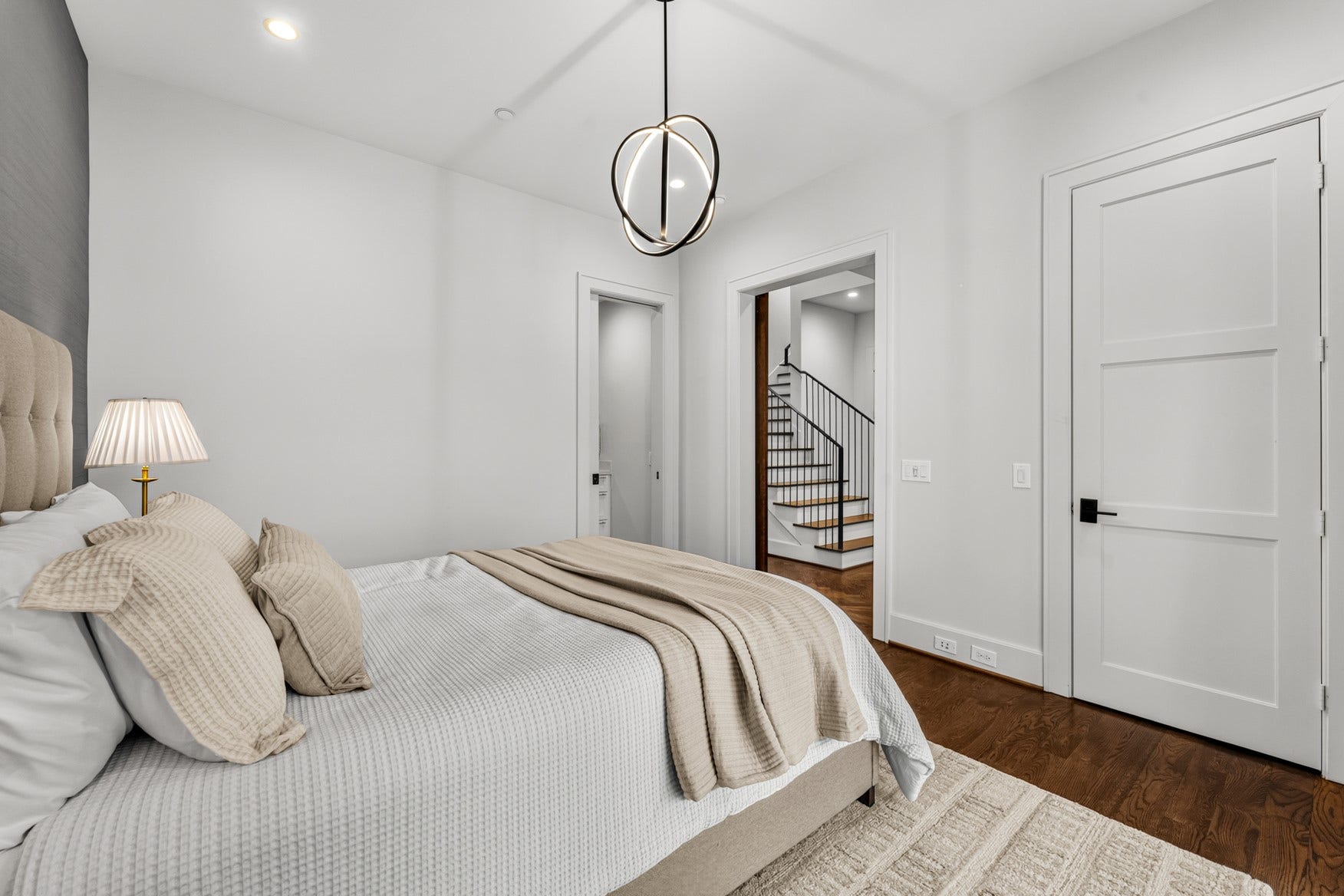2328 Bissonnet Street, Houston, TX 77005 2328 Bissonnet Street, Houston, TX 77005