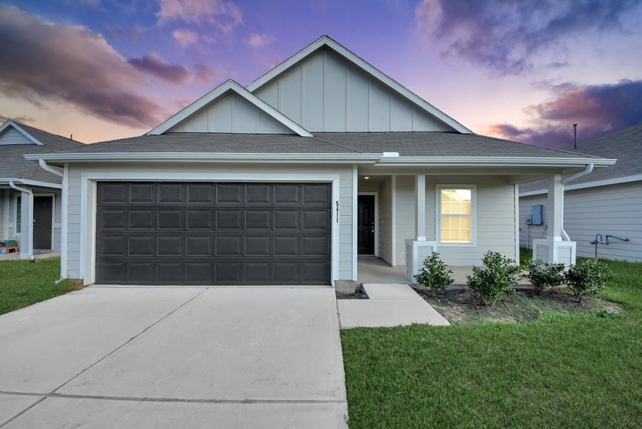 Property photo for 5411 Briana Dee Drive, Rosharon, TX