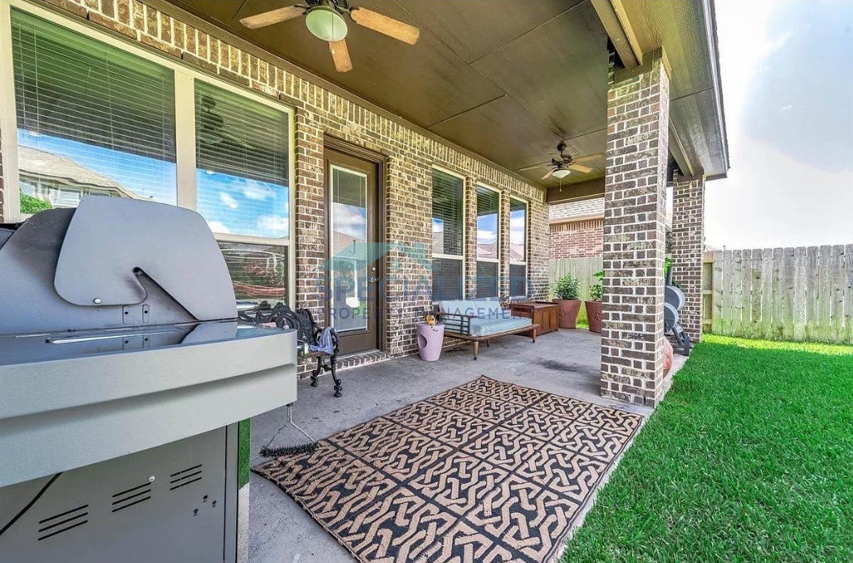 2316 Sterling Hollow Lane, League City, TX 77573 2316 Sterling Hollow Lane, League City, TX 77573