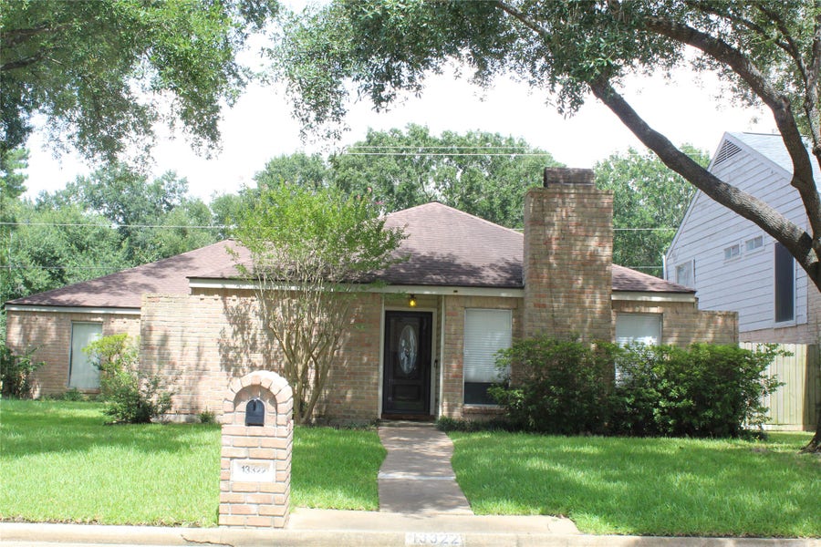 Property photo for 13322 Queensride Lane, Houston, TX