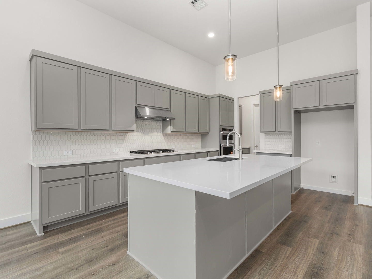 29738 Shady Glade Lane, Magnolia, TX 77354 Woodhavyn_Indio Mission_16_Kitchen_02