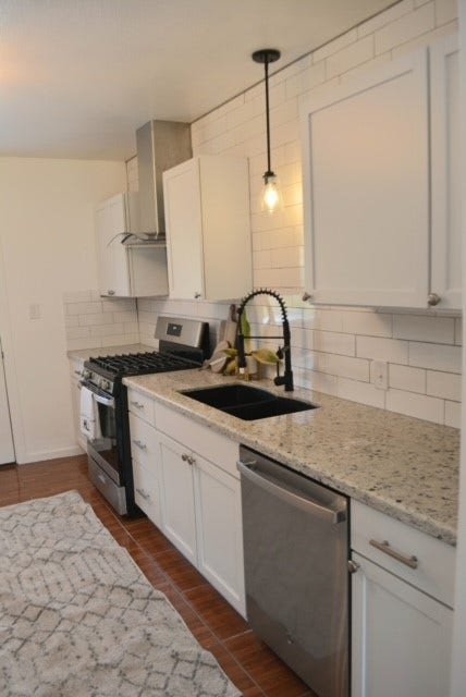 828 Holly Street, La Marque, TX 77568 Kitchen