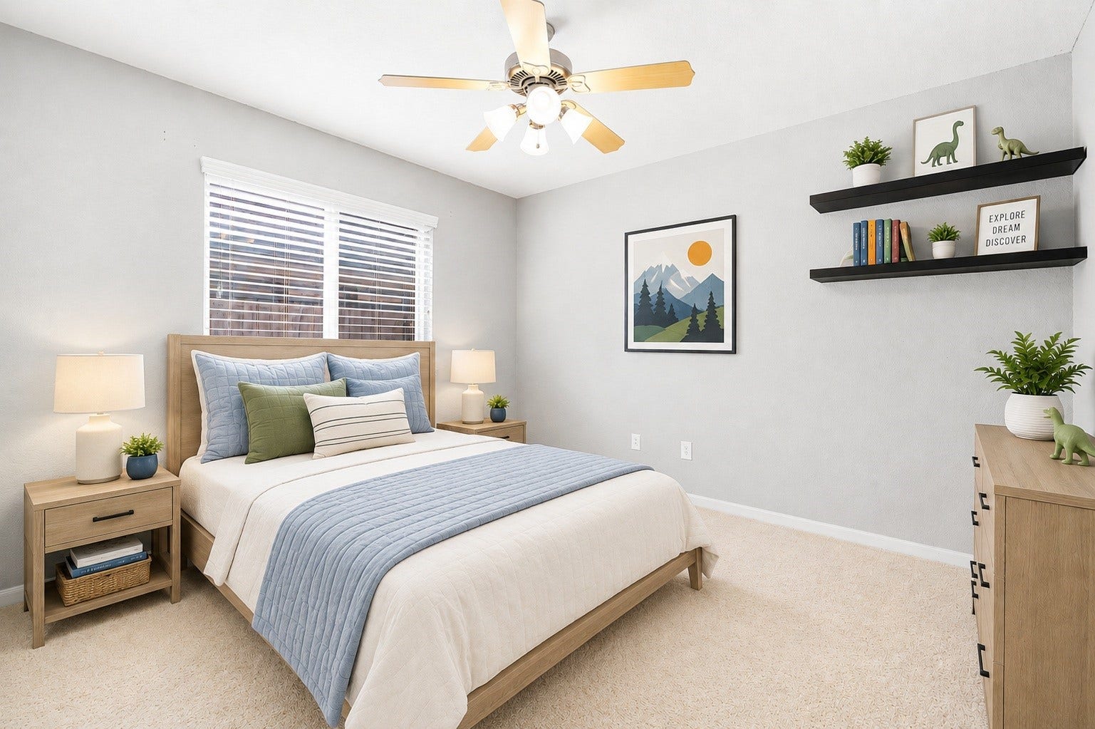 10422 Antelope Alley, Missouri City, TX 77459 This comfortable secondary bedroom features soft carpeting and a ceiling fan for year-round comfort. The neutral palette provides a practical backdrop for guest or family needs. Virtually sttaged.
