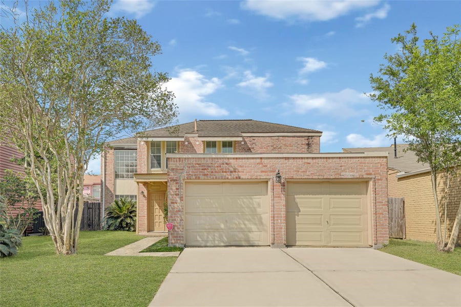 Property photo for 3006 Hazy Park Drive, Houston, TX