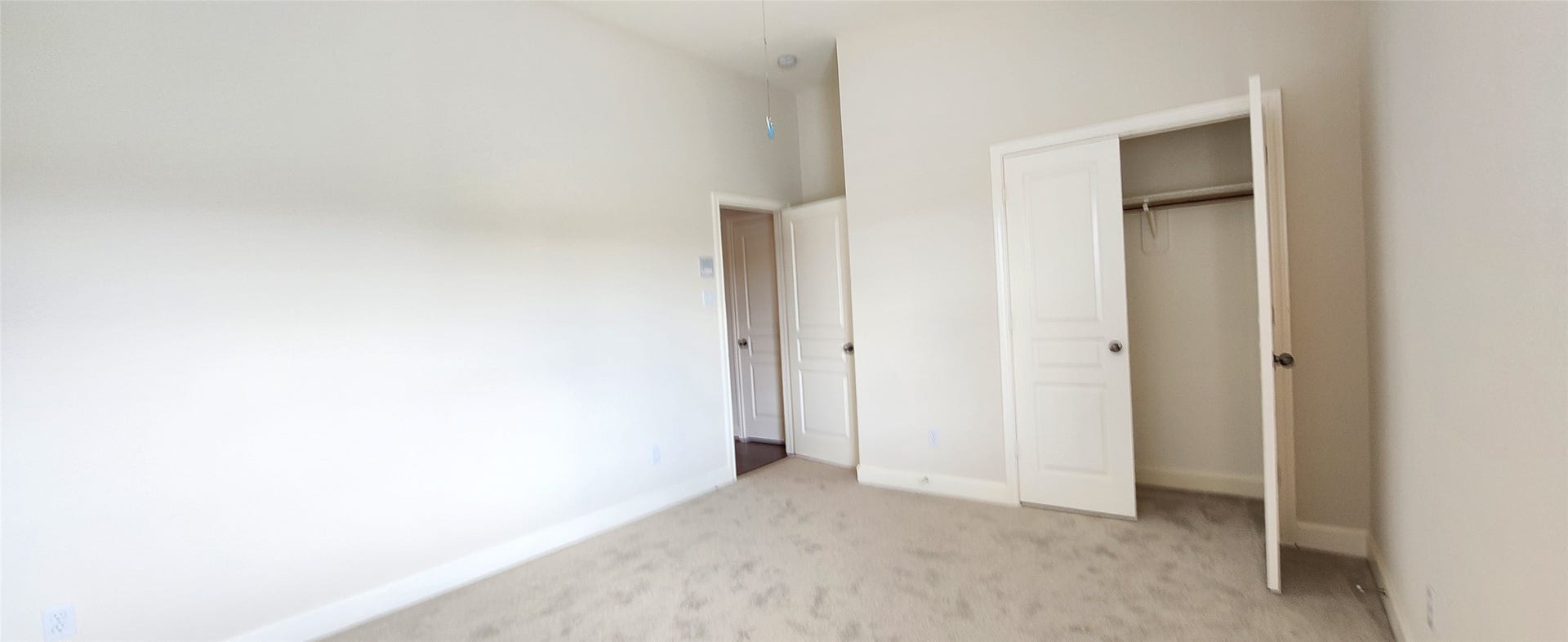 14330 Dunrobin Way, Sugar Land, TX 77498 A third bedroom up