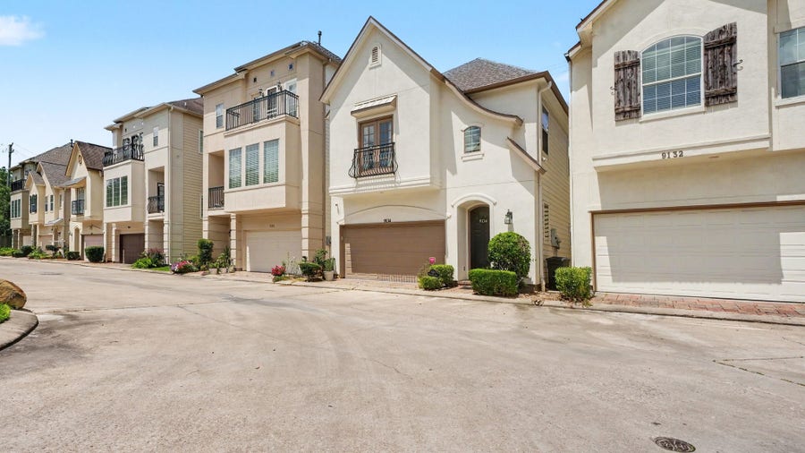 Property photo for 9134 Harbor Hills Drive, Houston, TX