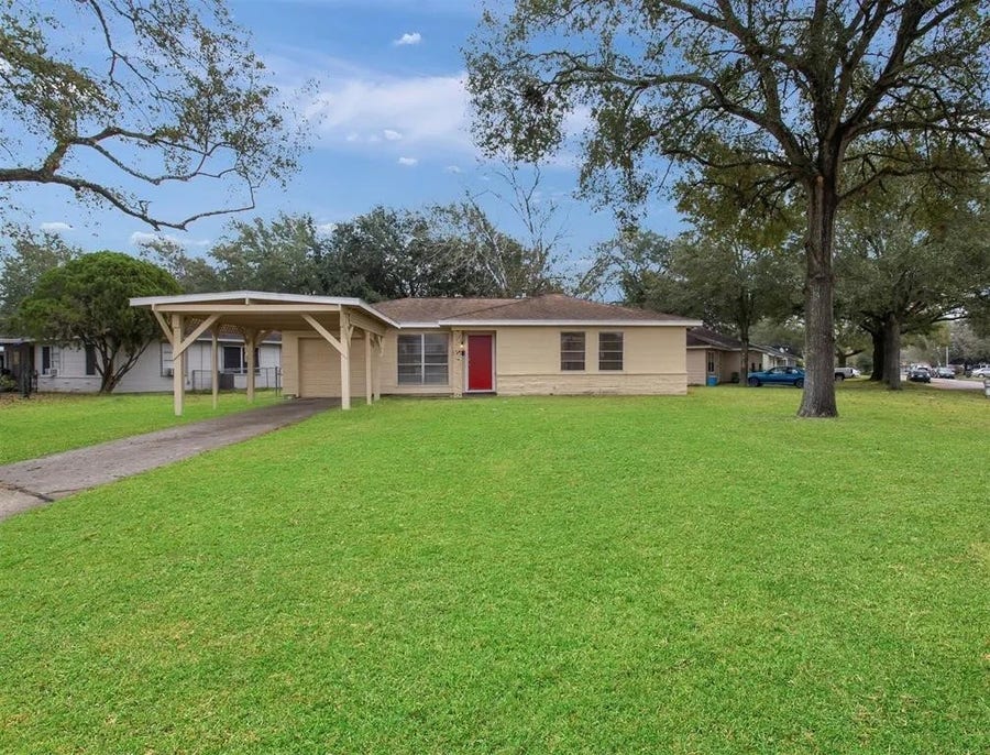 Property photo for 1000 S Shepherd Drive, Baytown, TX