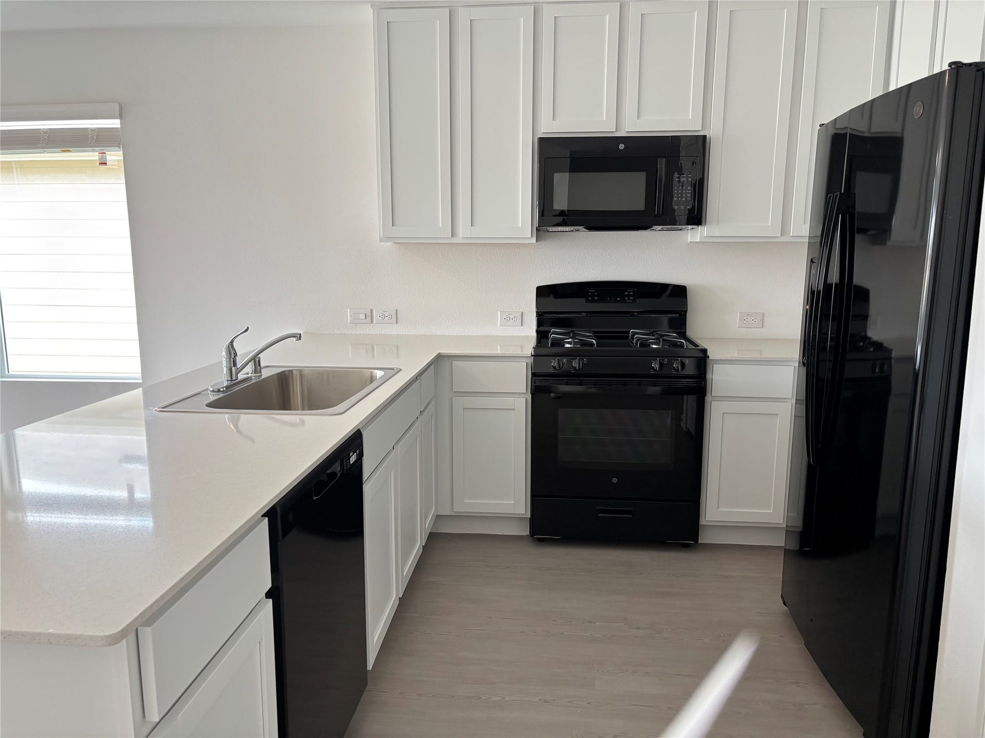 723 Pennabilli Lane, Huffman, TX 77336 723 Pennabilli Lane, Huffman, TX 77336