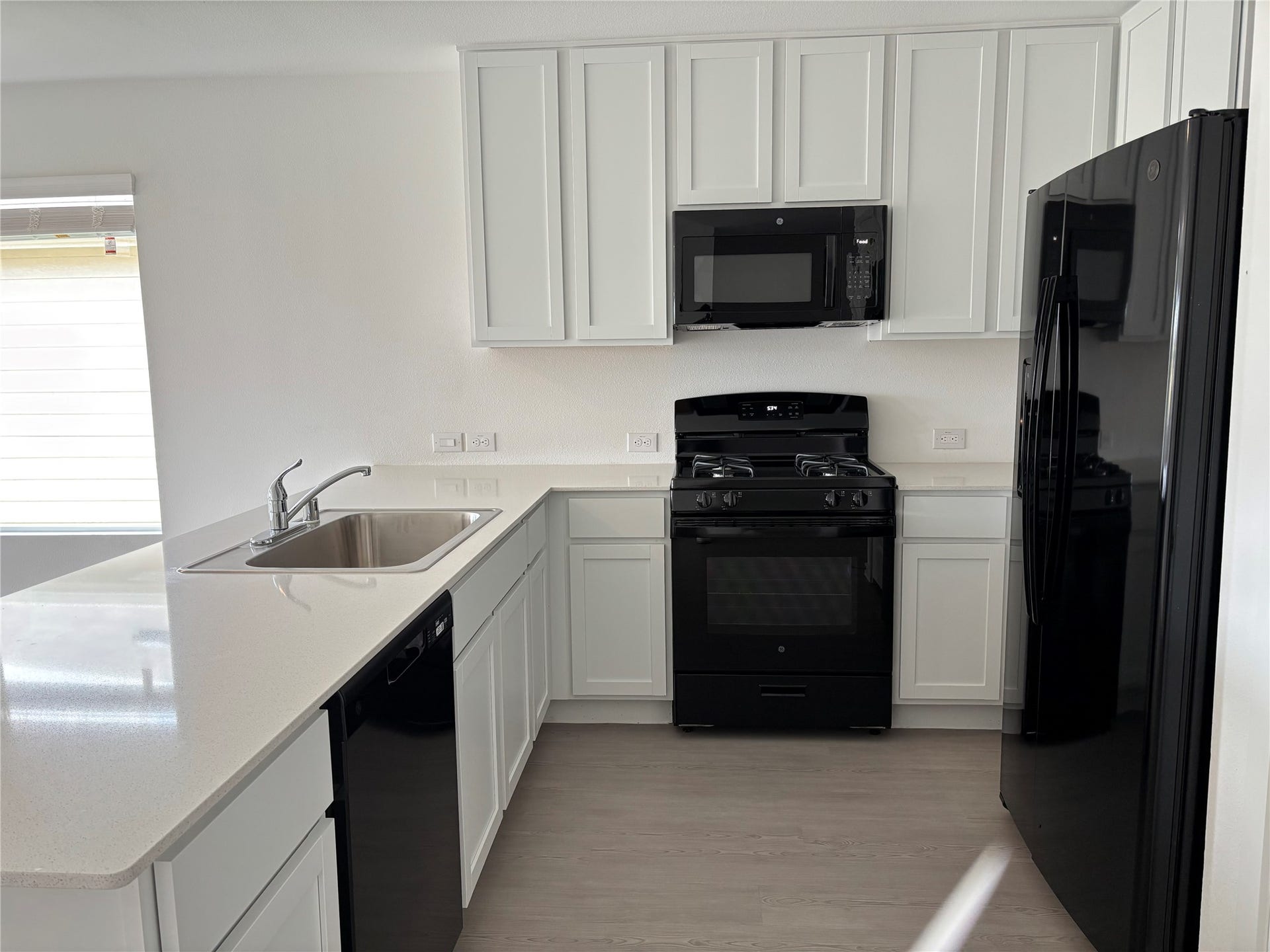 723 Pennabilli Lane, Huffman, TX 77336 723 Pennabilli Lane, Huffman, TX 77336
