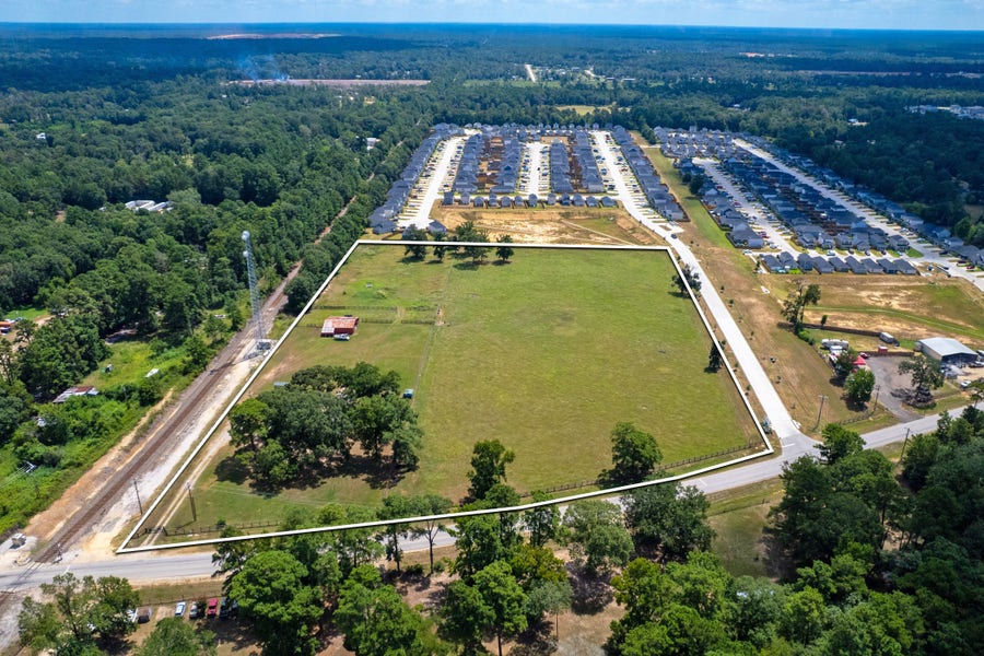 Property photo for 9247 Crockett Martin Road, Conroe, TX