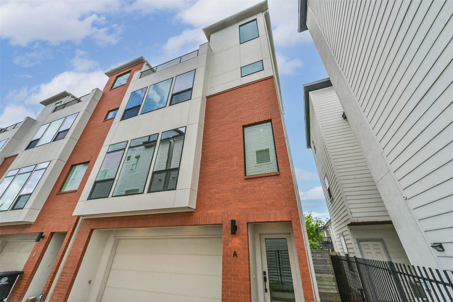 Property photo for 2408 Emancipation Avenue, #A, Houston, TX
