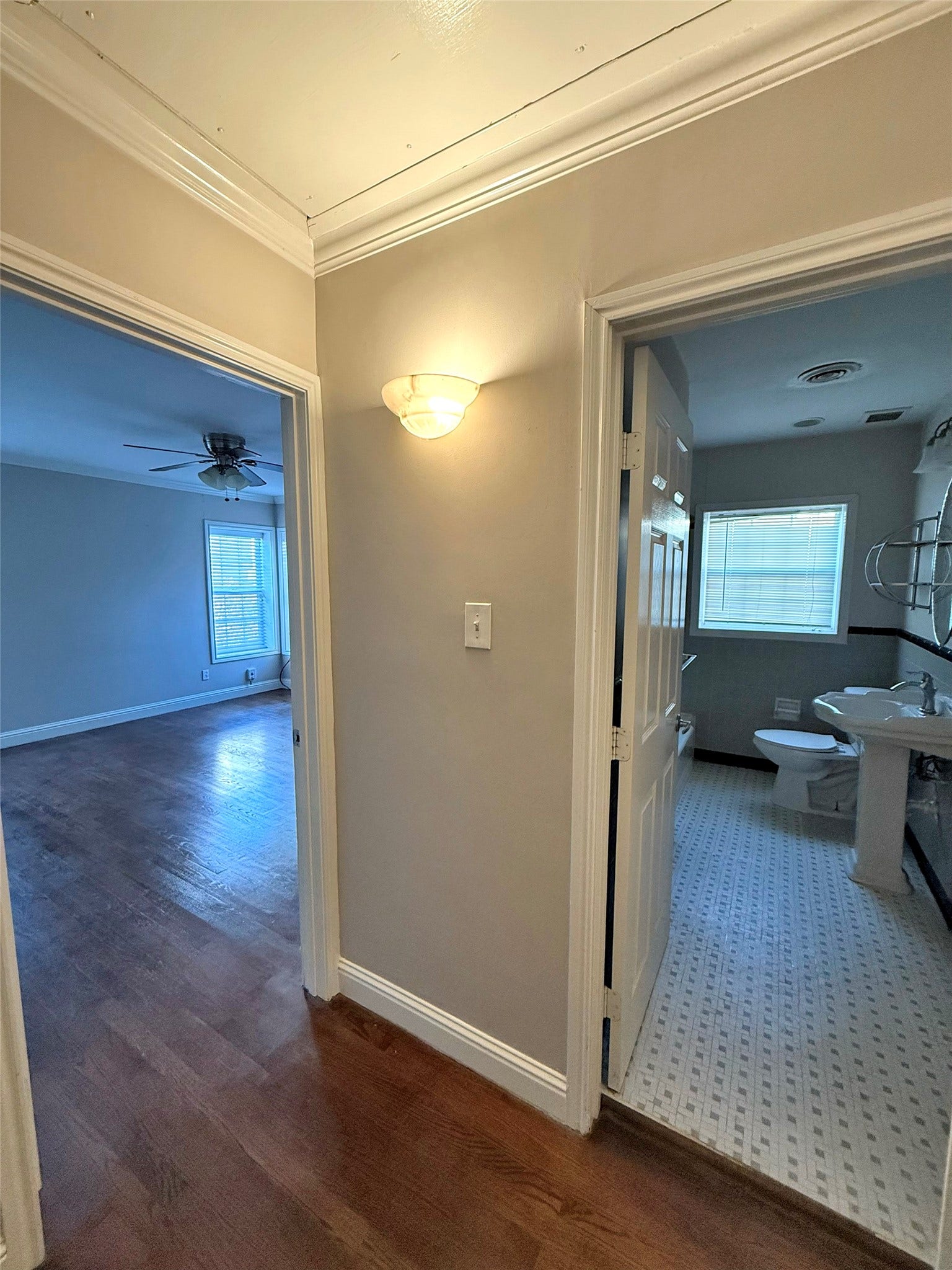2124 South Boulevard, Houston, TX 77098 2124 South Boulevard, Houston, TX 77098