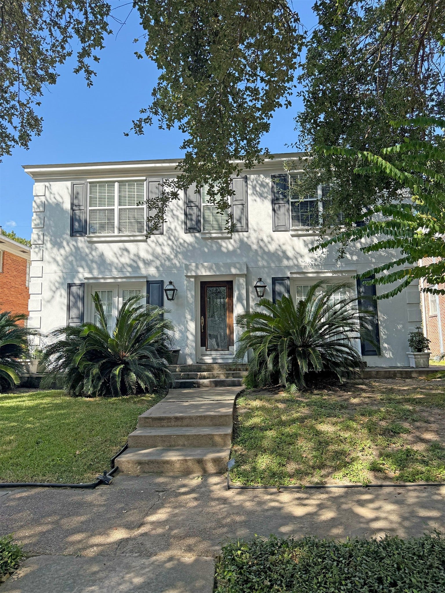 2124 South Boulevard, Houston, TX 77098 2124 South Boulevard, Houston, TX 77098