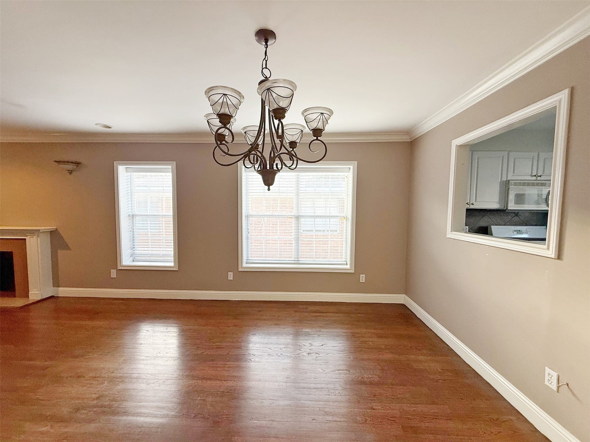 2124 South Boulevard, Houston, TX 77098 2124 South Boulevard, Houston, TX 77098