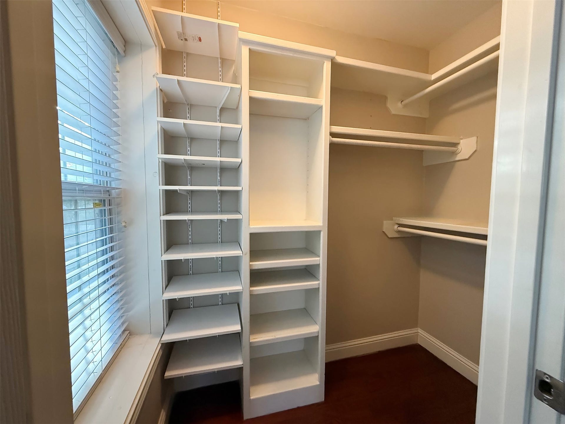 2124 South Boulevard, Houston, TX 77098 2124 South Boulevard, Houston, TX 77098
