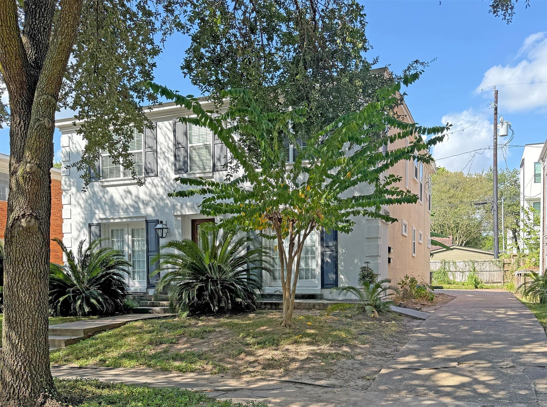 2124 South Boulevard, Houston, TX 77098 2124 South Boulevard, Houston, TX 77098