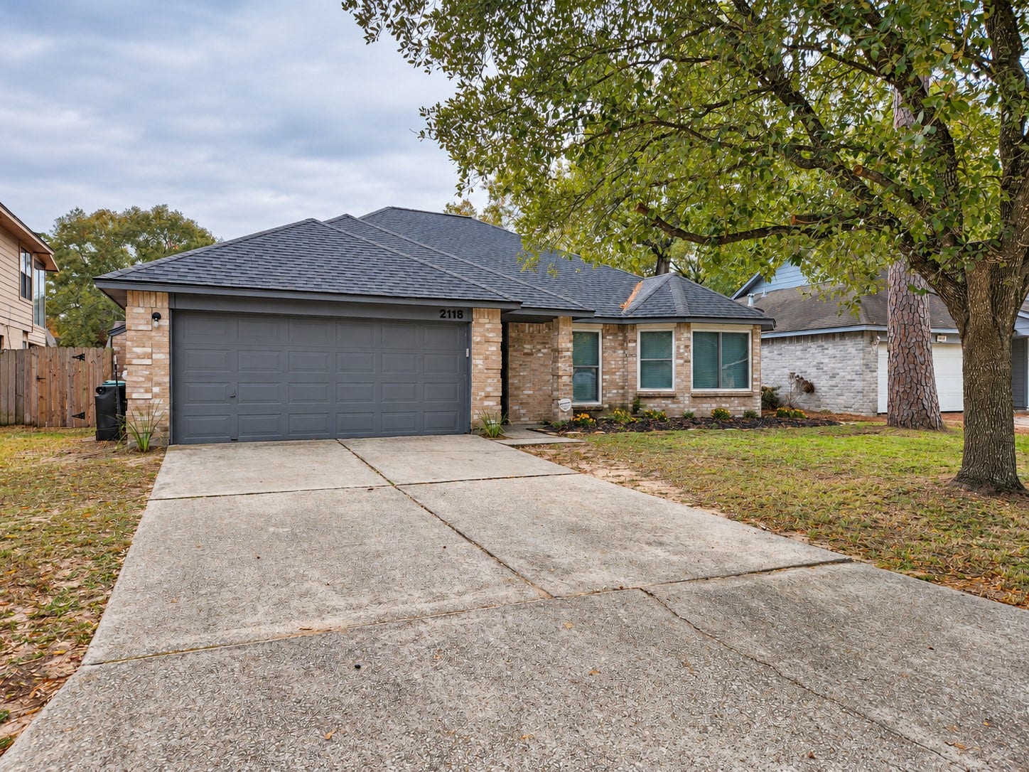 2118 Creston Drive, Spring, TX 77386 2118 Creston Drive, Spring, TX 77386