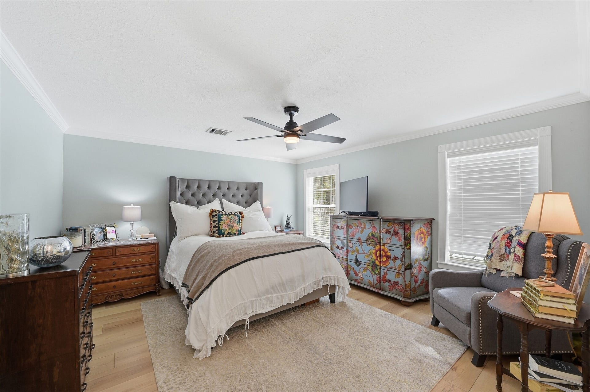 7611 Mauna Kai Drive, Houston, TX 77095 Primary bedroom, downstairs, warm and light.