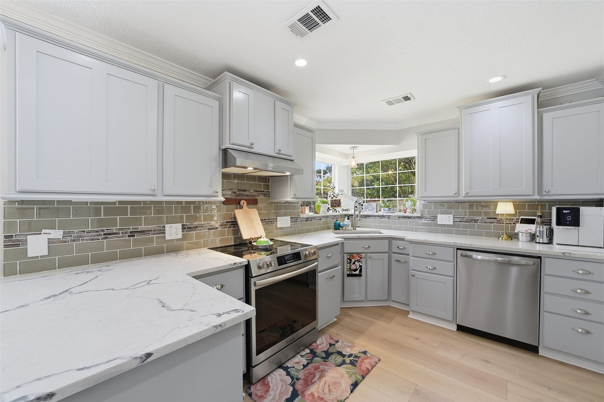 7611 Mauna Kai Drive, Houston, TX 77095 7611 Mauna Kai Drive, Houston, TX 77095
