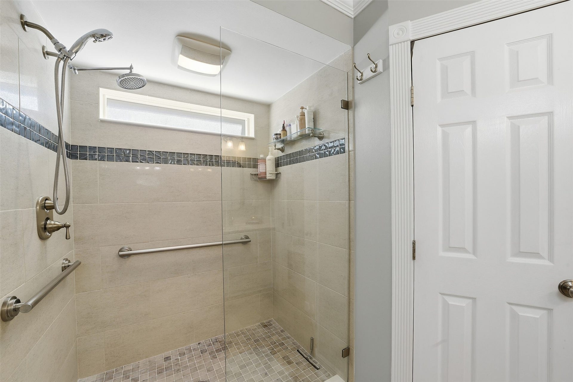 7611 Mauna Kai Drive, Houston, TX 77095 7611 Mauna Kai Drive, Houston, TX 77095
