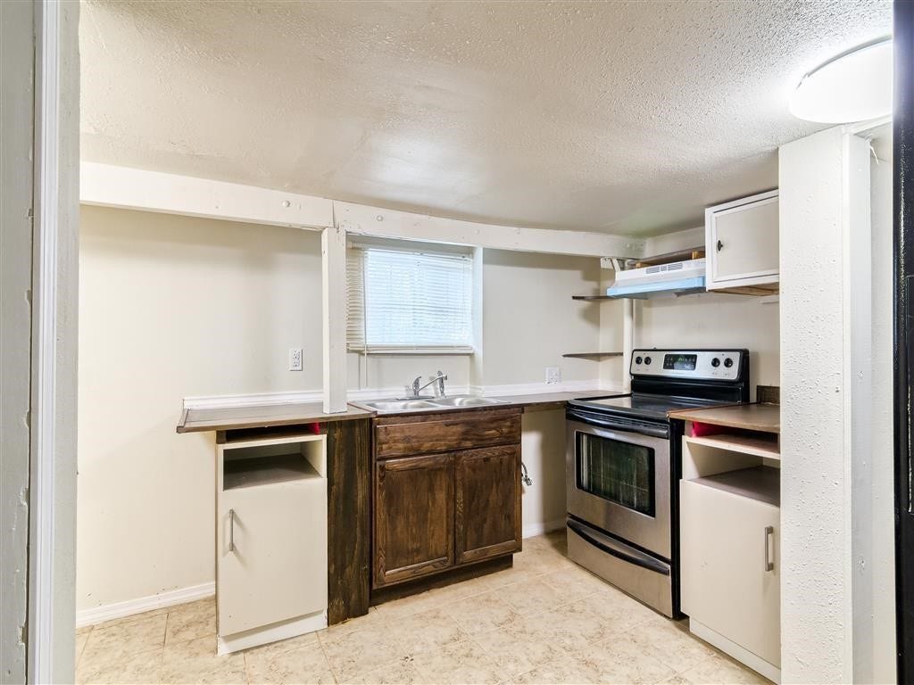 2501 Truxillo Street, #B, Houston, TX 77004 2501 Truxillo Street, #B, Houston, TX 77004