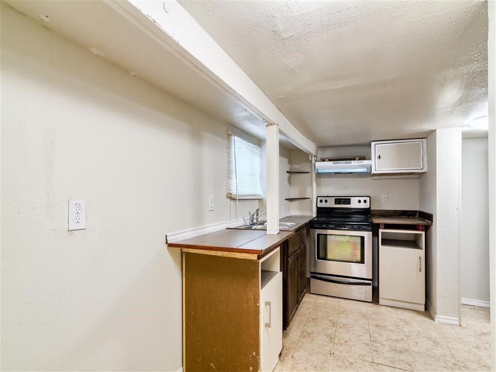 2501 Truxillo Street, #B, Houston, TX 77004 2501 Truxillo Street, #B, Houston, TX 77004